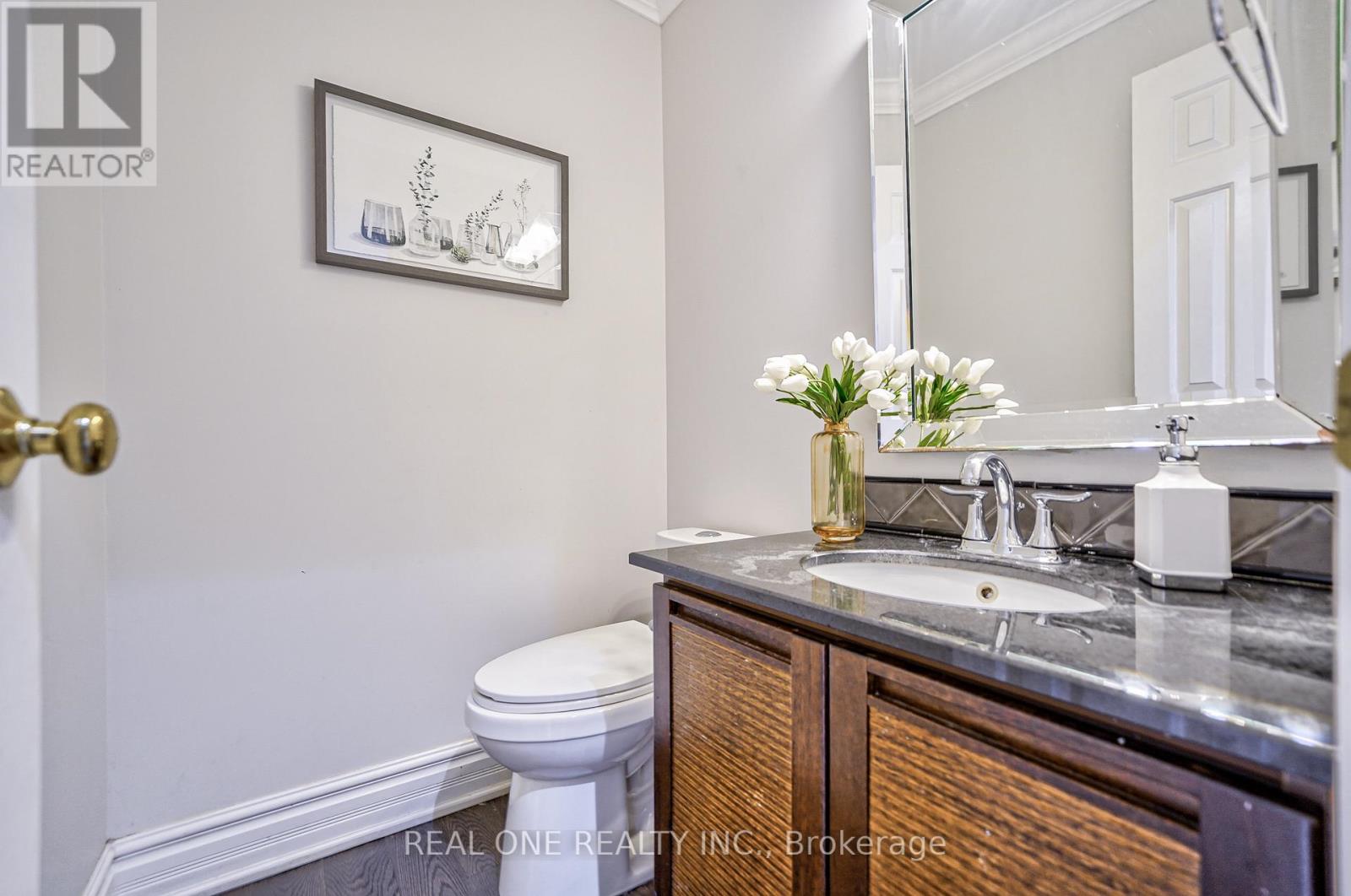 1321 Monks Passage, Oakville, Ontario  L6M 1K6 - Photo 18 - W12202560