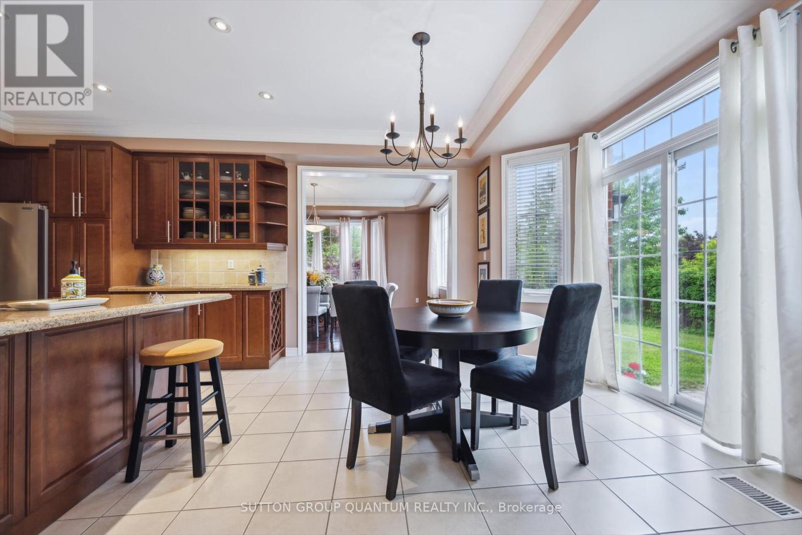 2187 Alderbrook Drive, Oakville, Ontario  L6M 4Z3 - Photo 15 - W12202566