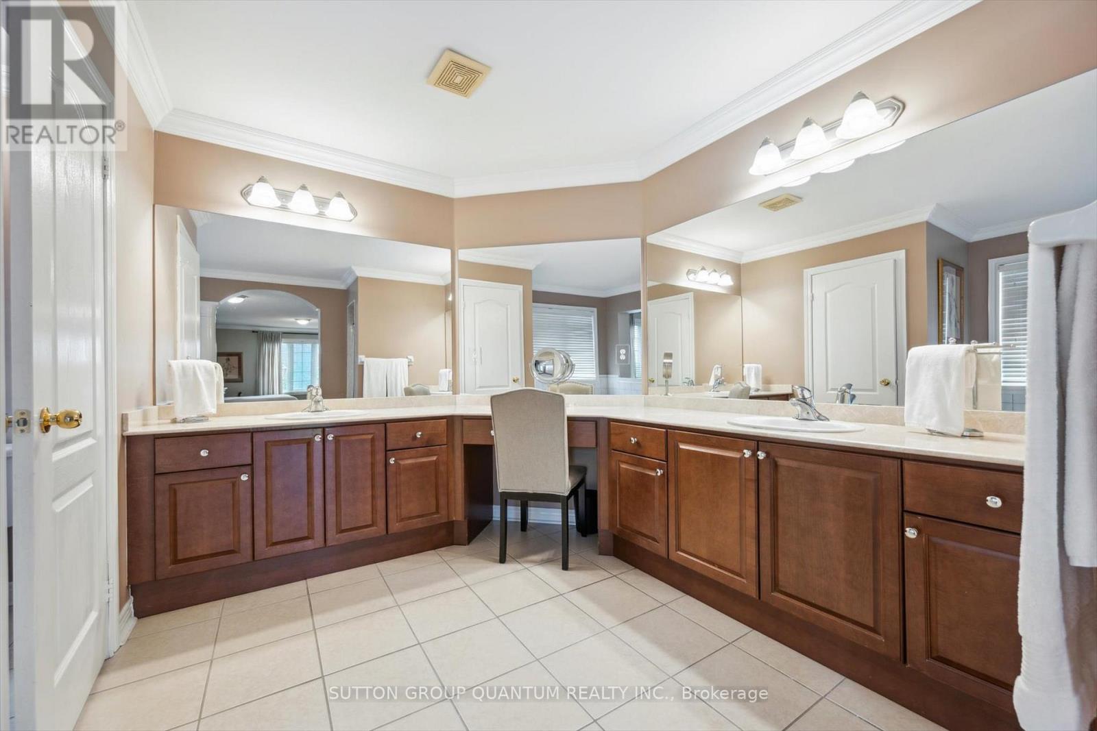 2187 Alderbrook Drive, Oakville (Wm Westmount), Ontario  L6M 4Z3 - Photo 29 - W12202566