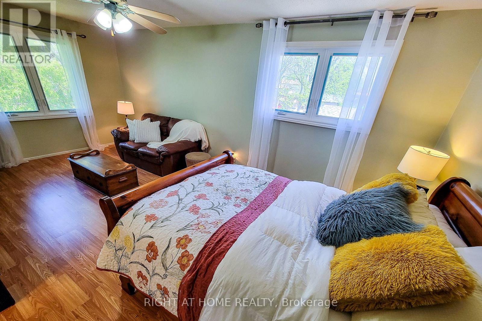 550 Hayward Crescent, Milton, Ontario  L9T 4P9 - Photo 15 - W12202583