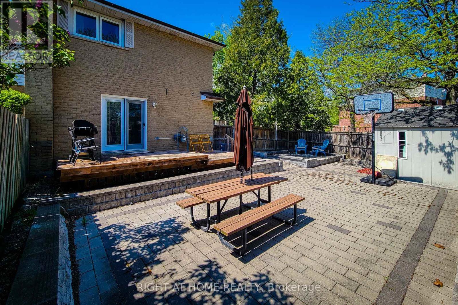 550 Hayward Crescent, Milton, Ontario  L9T 4P9 - Photo 25 - W12202583
