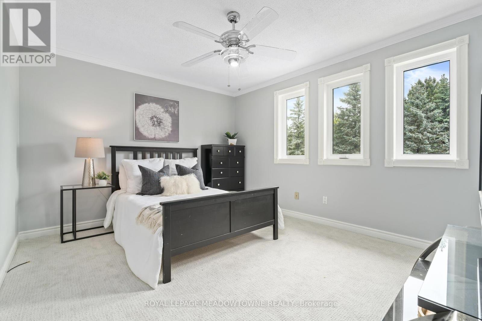 3 Thomas Court, Halton Hills, Ontario  L7G 5G7 - Photo 30 - W12202598