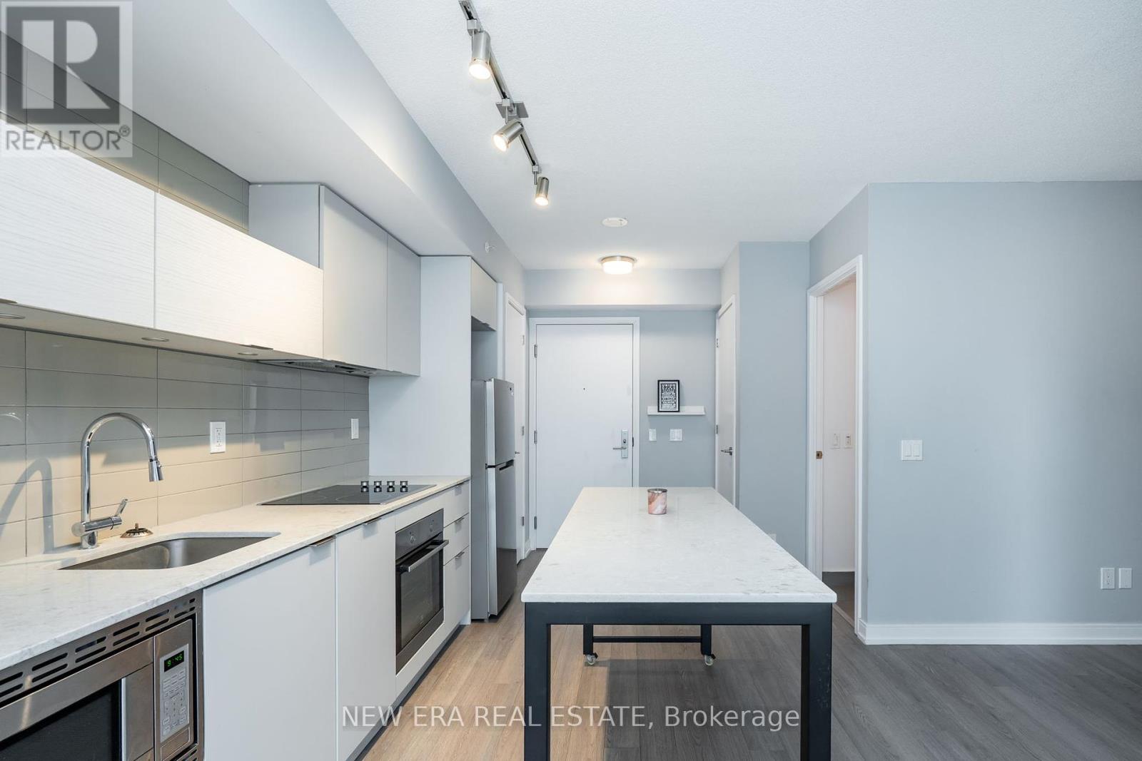 1501 - 20 Thomas Riley Road W, Toronto, Ontario  M9B 1B1 - Photo 11 - W12202600