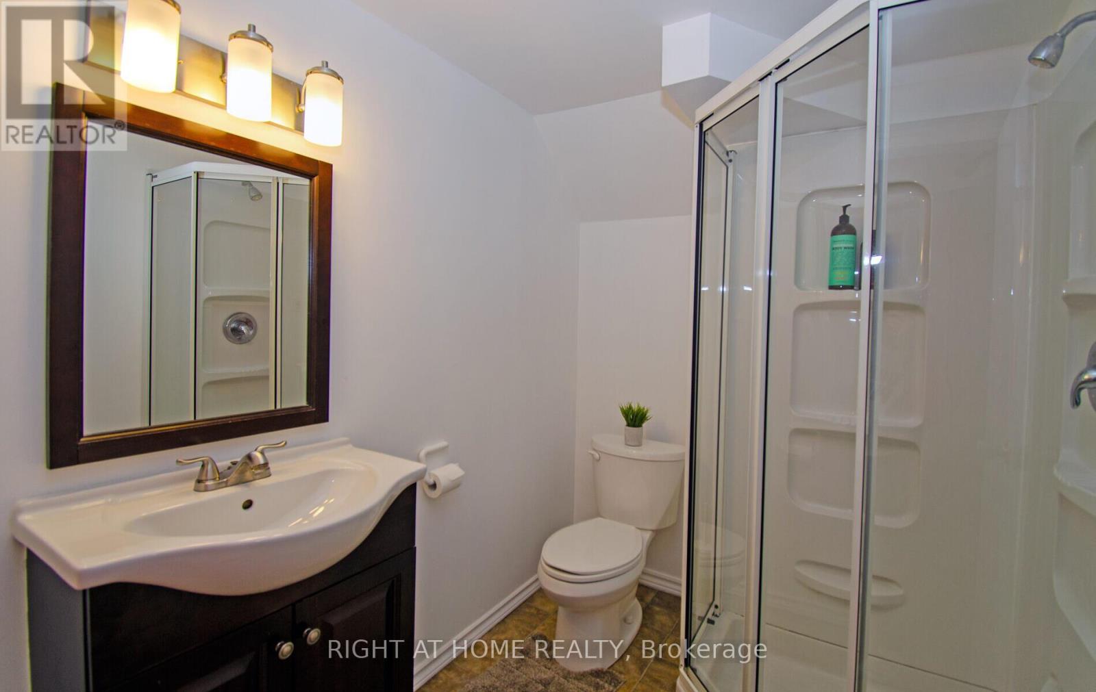164 Mcmurchy Avenue S, Brampton, Ontario  L6Y 1Y9 - Photo 37 - W12202608