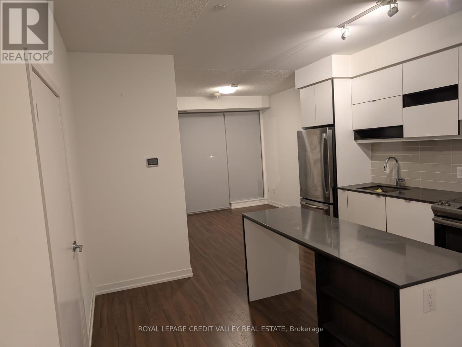 502 - 4065 Confederation Parkway, Mississauga, Ontario  L5B 0L4 - Photo 7 - W12202610