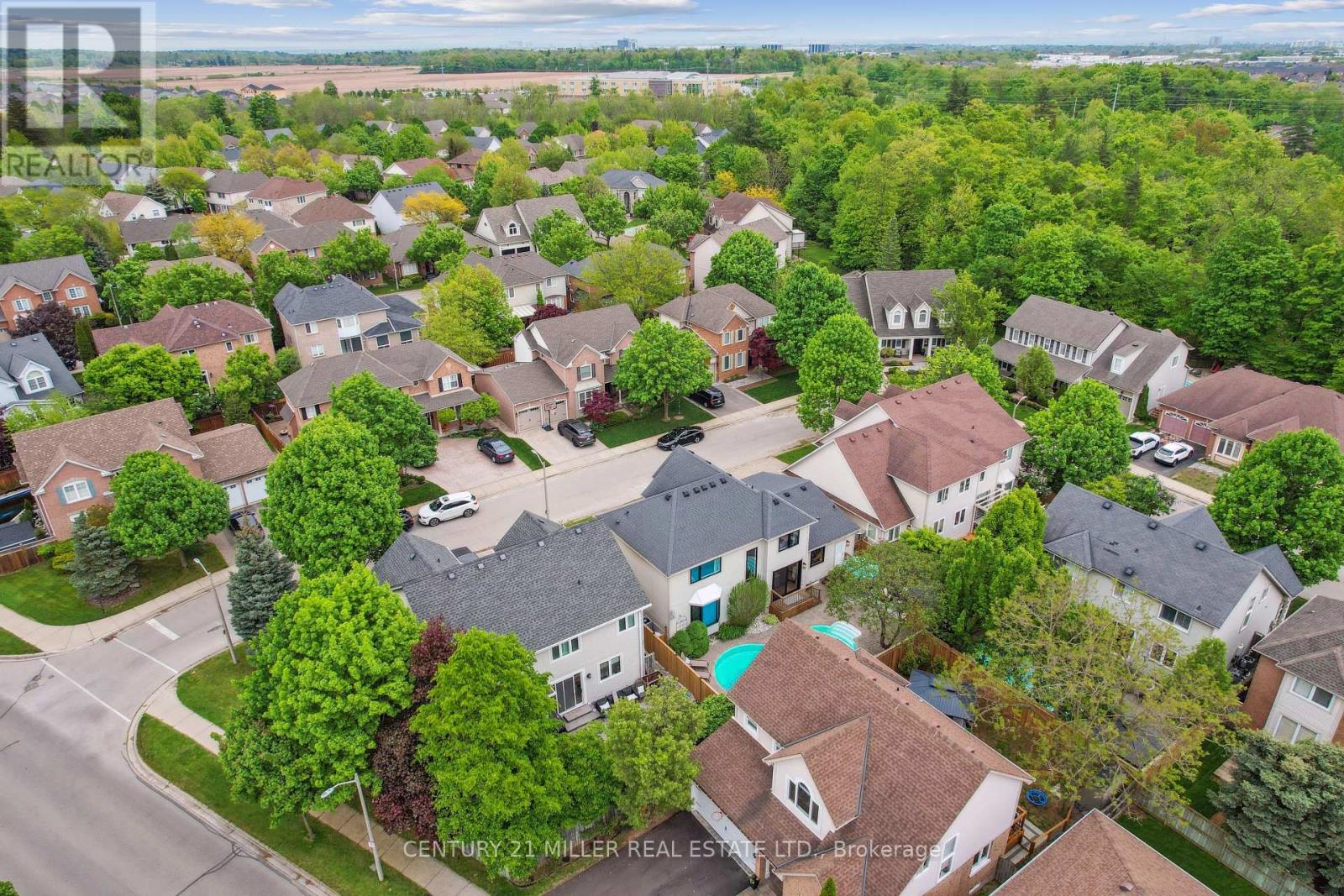 5115 Forest Grove Crescent, Burlington, Ontario  L7L 6G6 - Photo 49 - W12202615