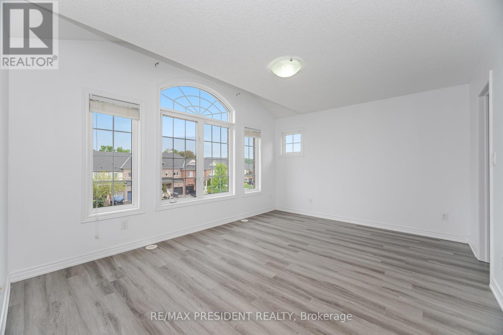 42 Mccardy Court N, Caledon, Ontario  L7C 3W9 - Photo 27 - W12202626