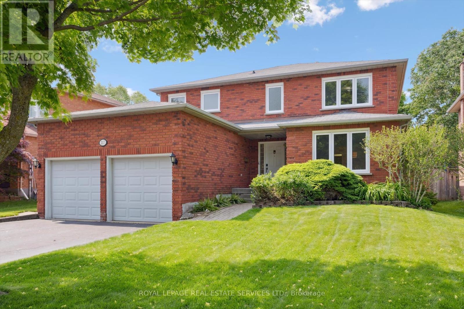 117 Warner Drive, Oakville, Ontario  L6L 6G7 - Photo 1 - W12202634