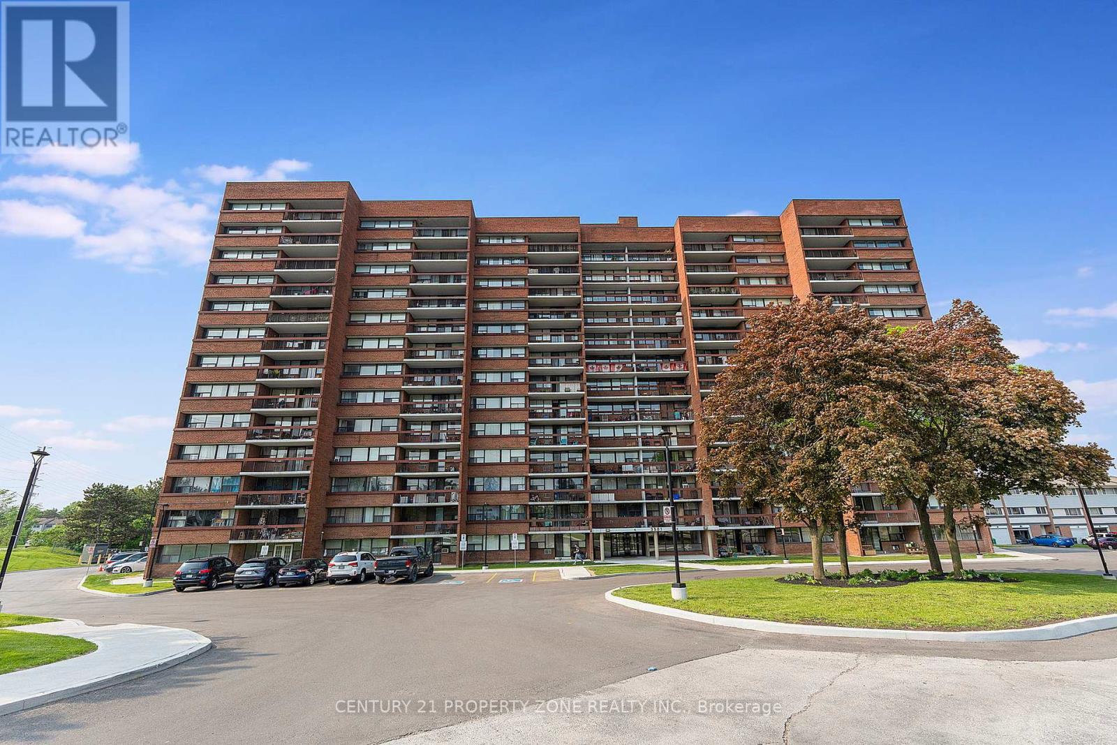 905 - 3501 Glen Erin Drive, Mississauga, Ontario  L5L 2E9 - Photo 2 - W12202646