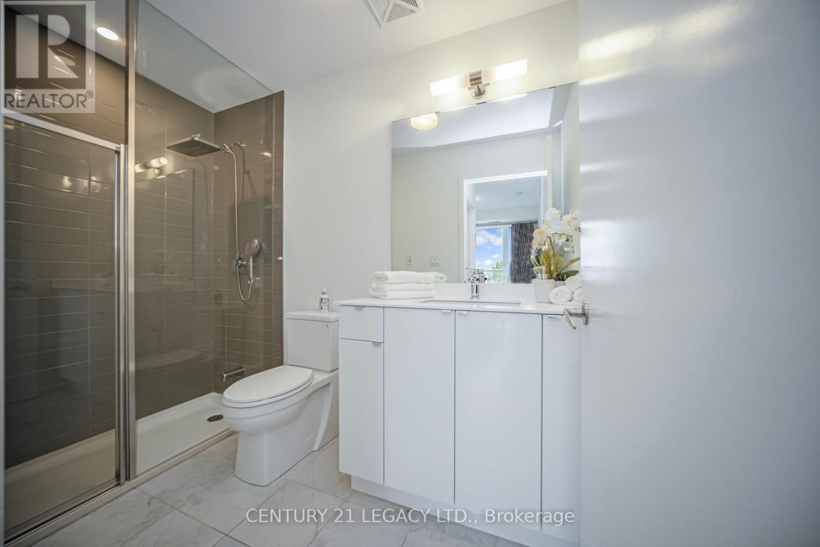 317 - 210 Sabina Drive, Oakville, Ontario  L6H 0W6 - Photo 28 - W12202655