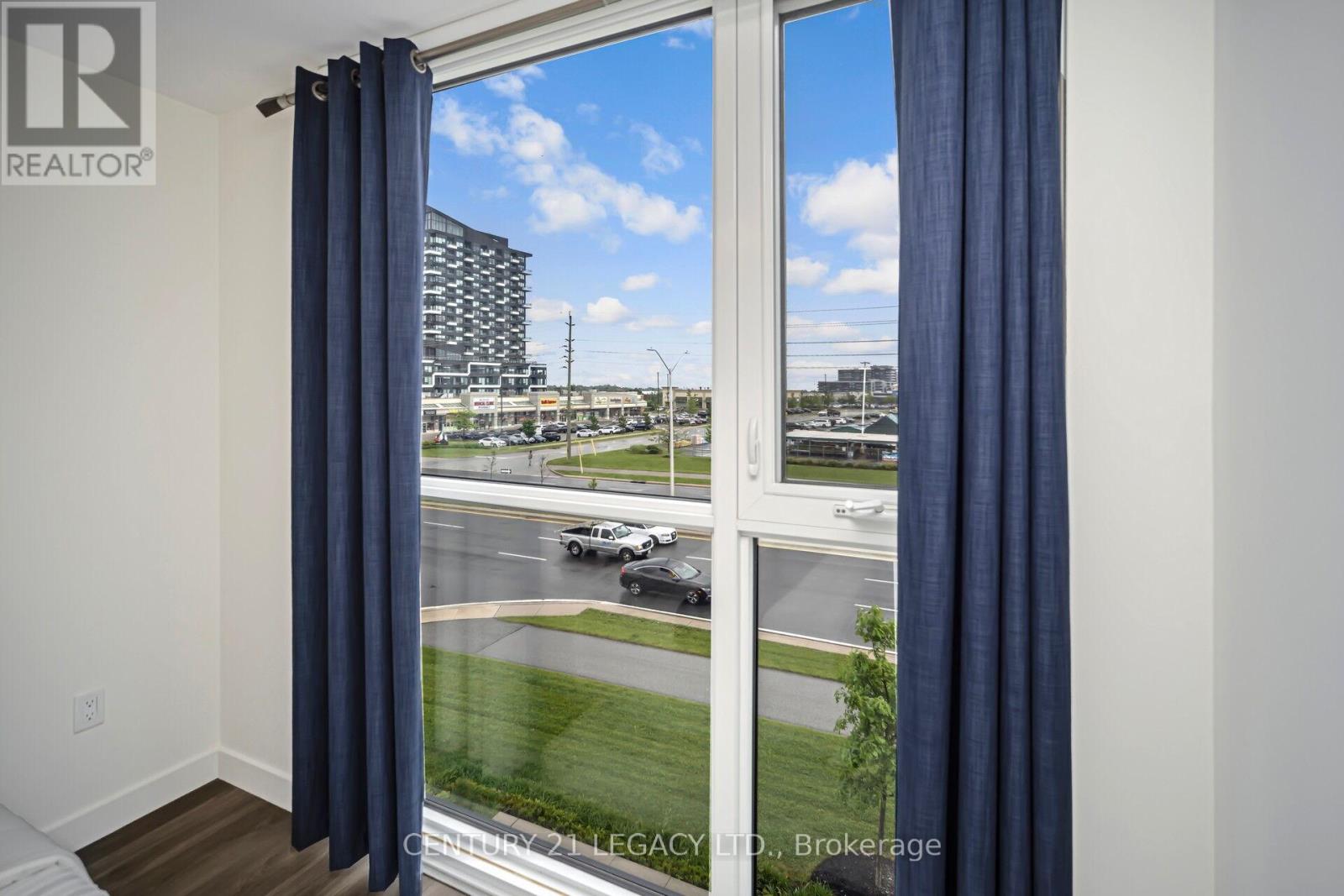317 - 210 Sabina Drive, Oakville, Ontario  L6H 0W6 - Photo 33 - W12202655