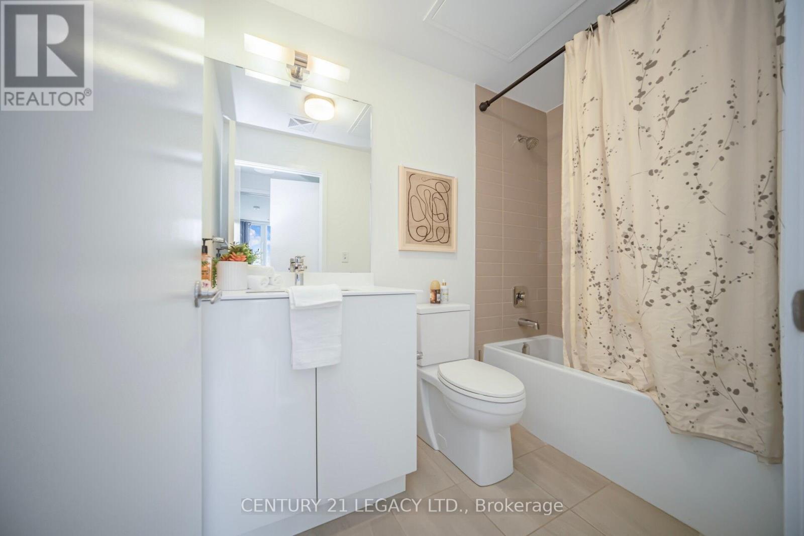 317 - 210 Sabina Drive, Oakville, Ontario  L6H 0W6 - Photo 34 - W12202655