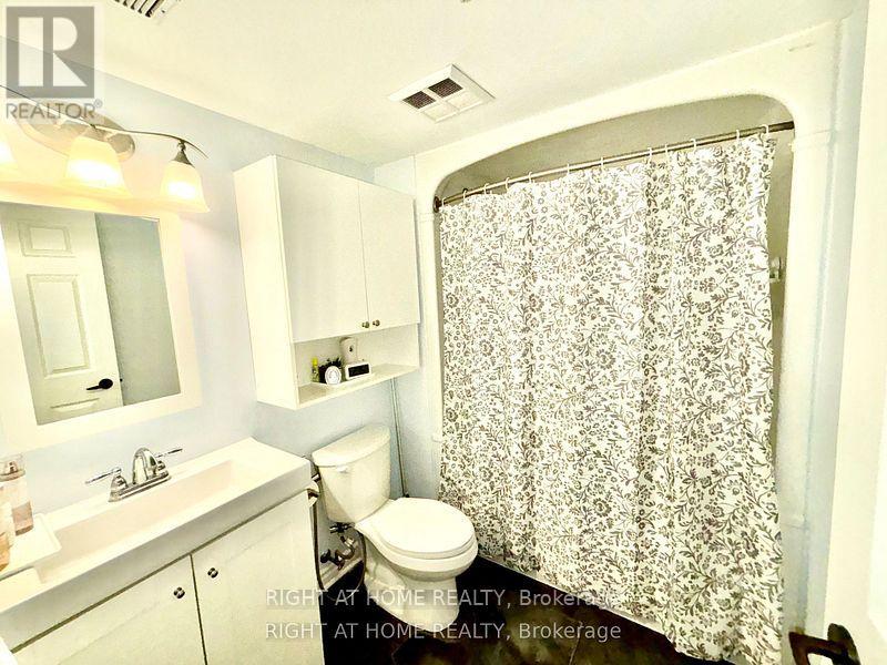 206 - 4025 Kilmer Drive, Burlington, Ontario  L7M 4M5 - Photo 9 - W12202756
