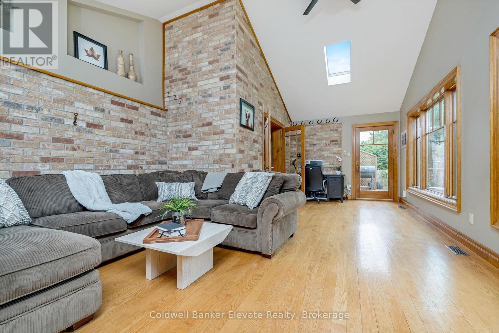 4 Southwinds Drive, Halton Hills, Ontario  N0B 1H0 - Photo 18 - W12202210