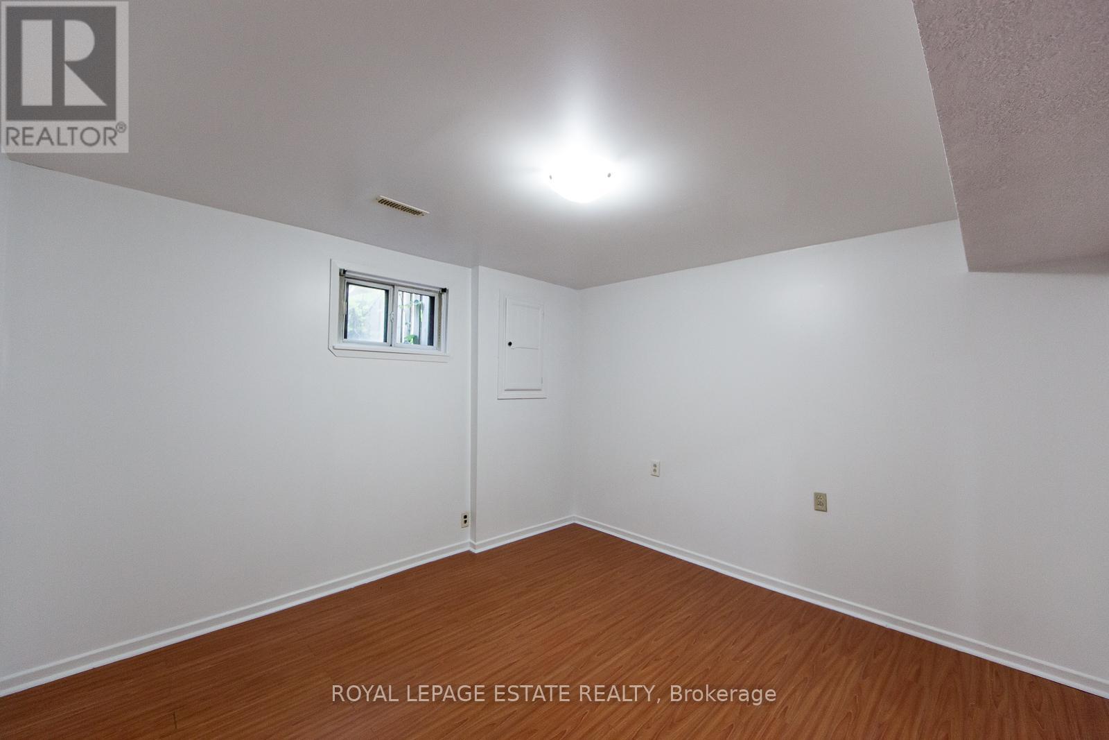 Bsmt #2 - 4129 Brandon Gate Drive, Mississauga, Ontario  L4T 3P3 - Photo 7 - W12202792