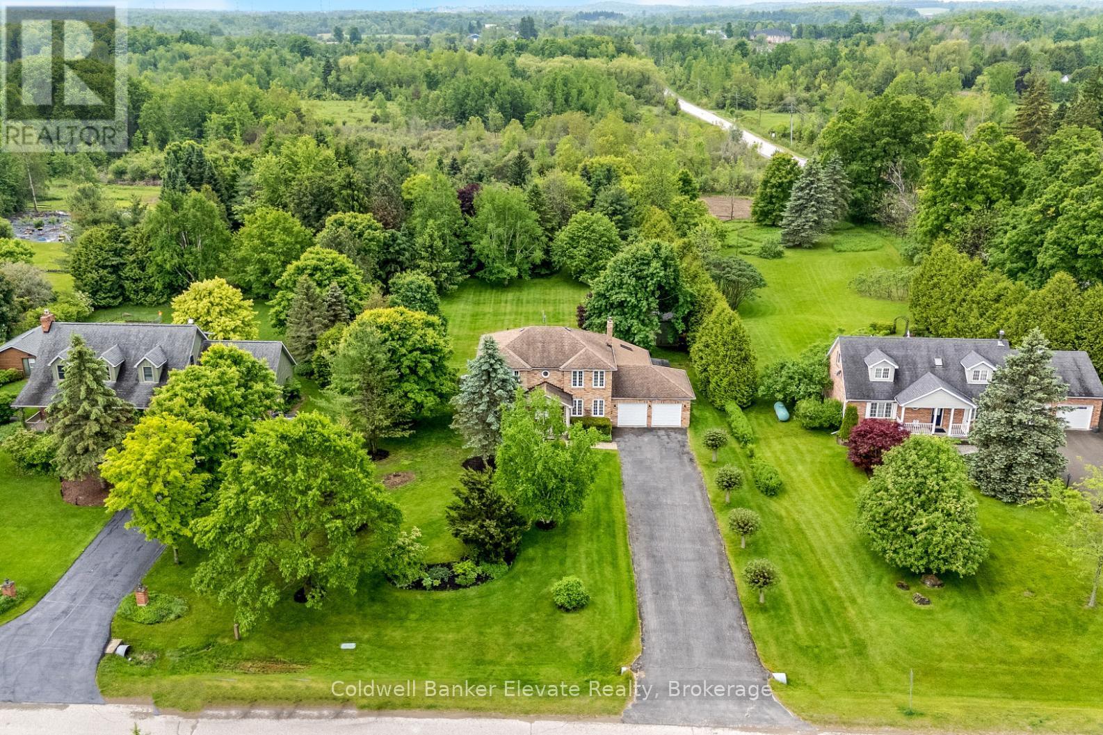 4 Southwinds Drive, Halton Hills, Ontario  N0B 1H0 - Photo 3 - W12202210