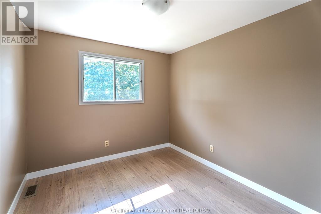 86 Blythewood Crescent, Chatham, Ontario  N7M 5N6 - Photo 15 - 25014122