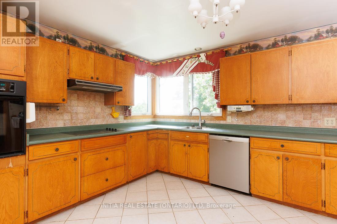 37364 Londesboro Road, Ashfield-Colborne-Wawanosh, Ontario  N7A 3Y1 - Photo 7 - X12202834