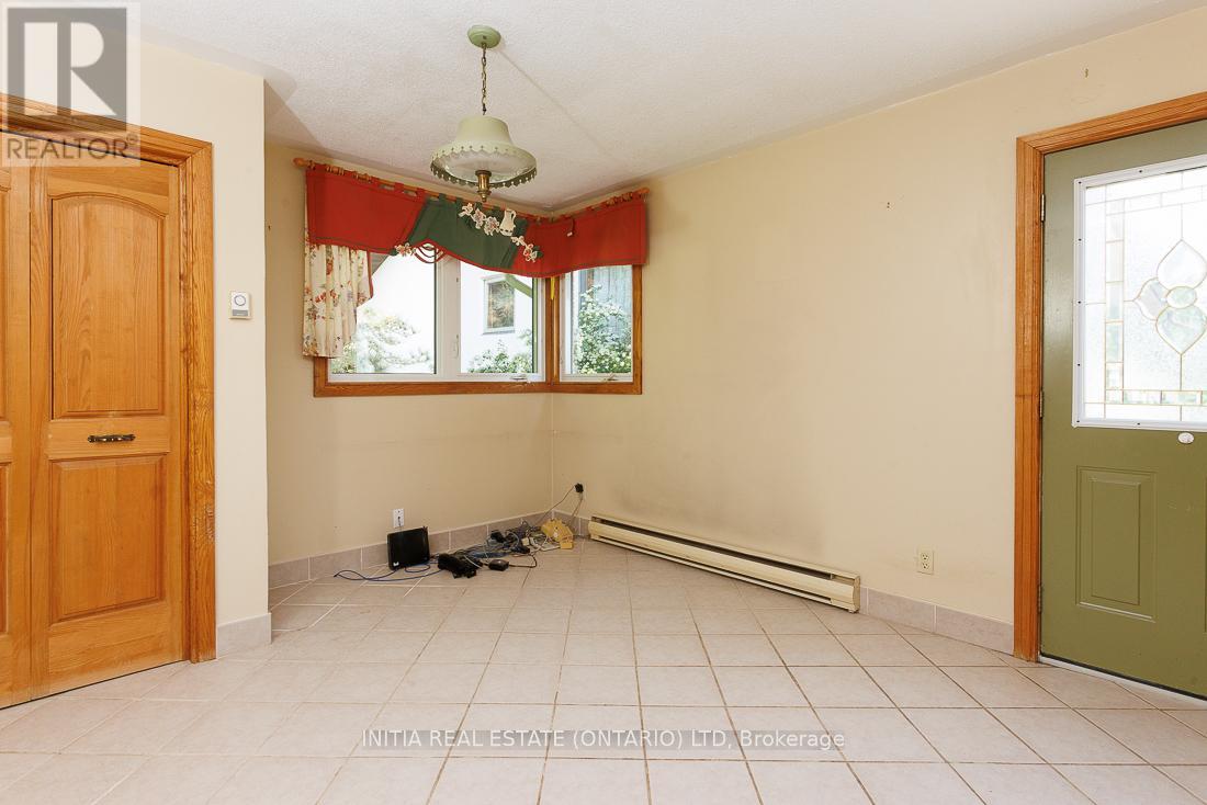 37364 Londesboro Road, Ashfield-Colborne-Wawanosh, Ontario  N7A 3Y1 - Photo 9 - X12202834