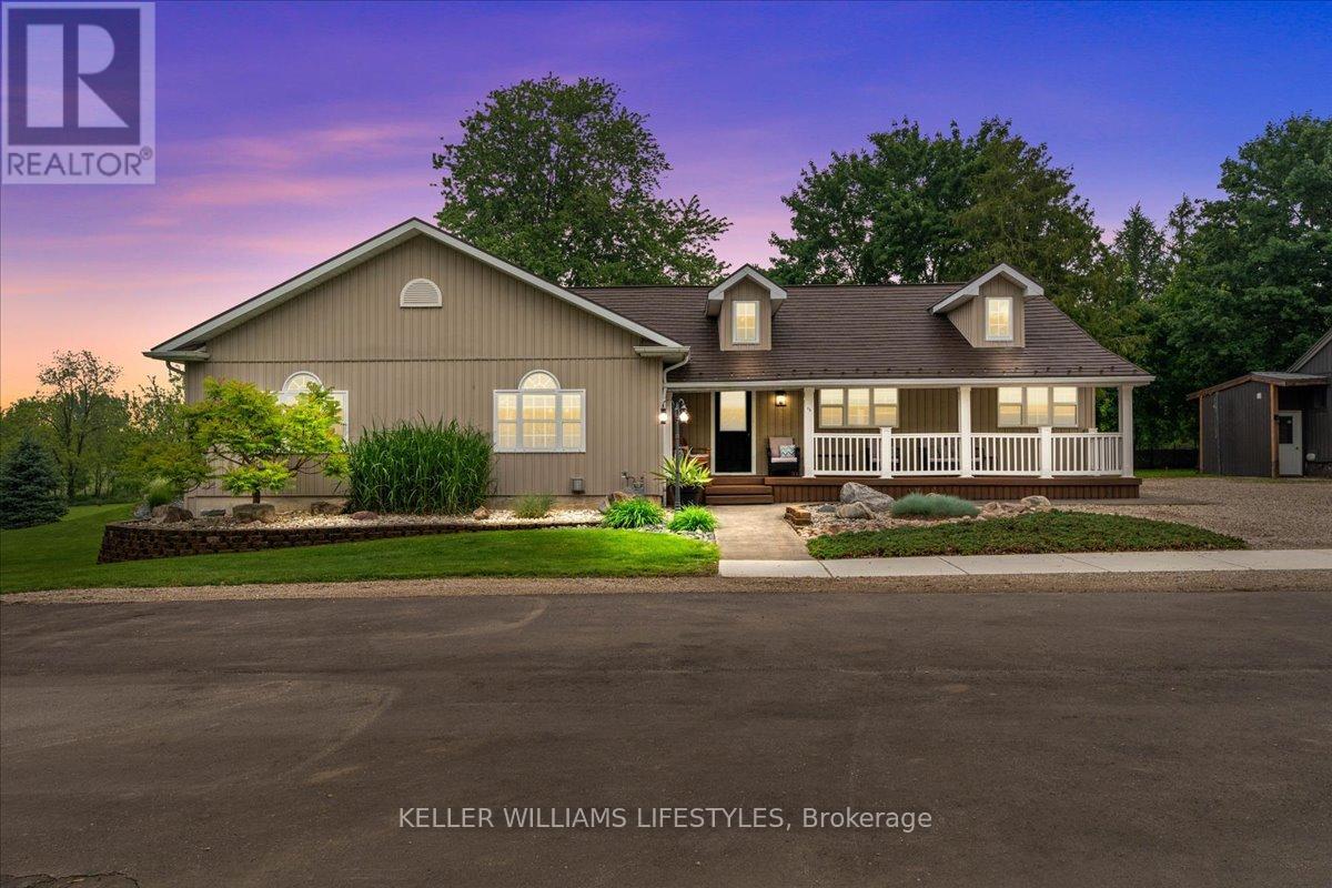 13 VICTORIA STREET, Lambton Shores, Ontario