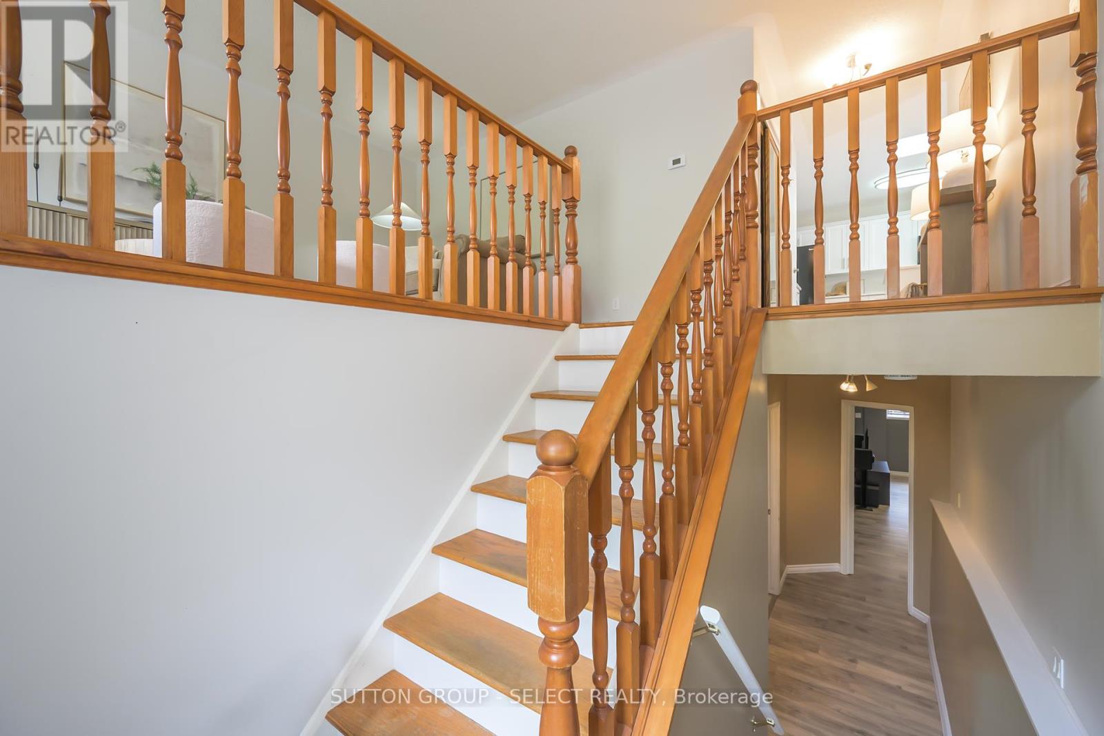 108 Golfdale Crescent, London South, Ontario  N6C 5P5 - Photo 18 - X12202968