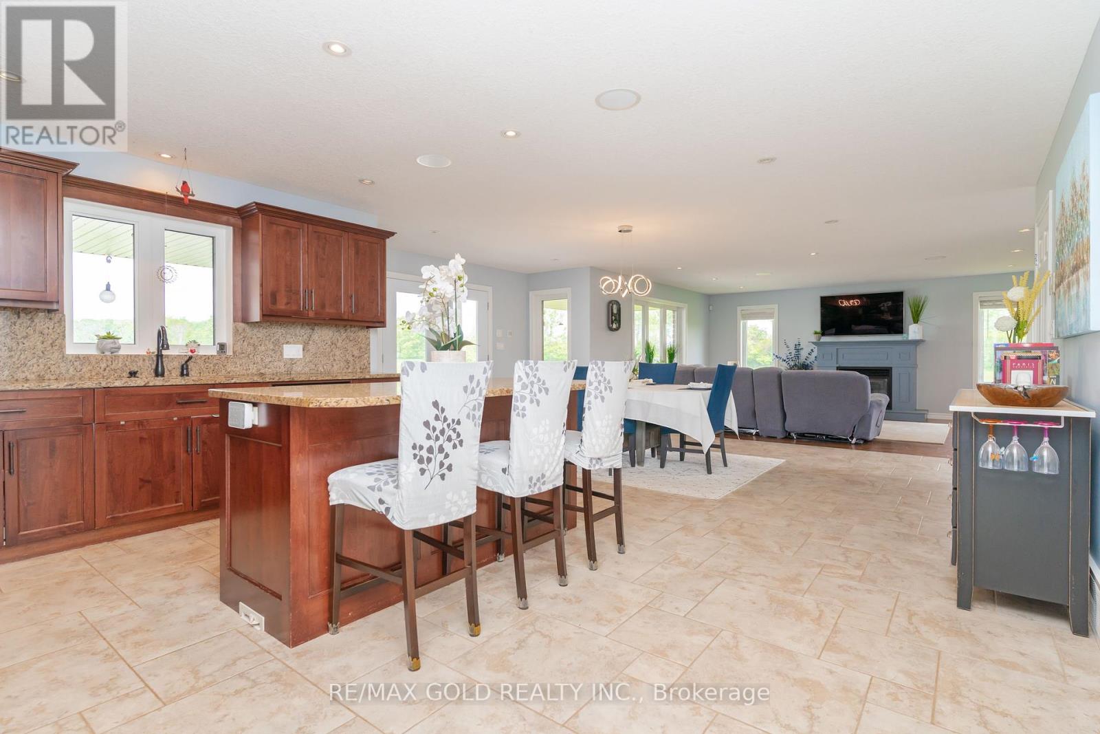 342119 Concession 2 Ndr, West Grey, Ontario  N4N 3B7 - Photo 14 - X12202516
