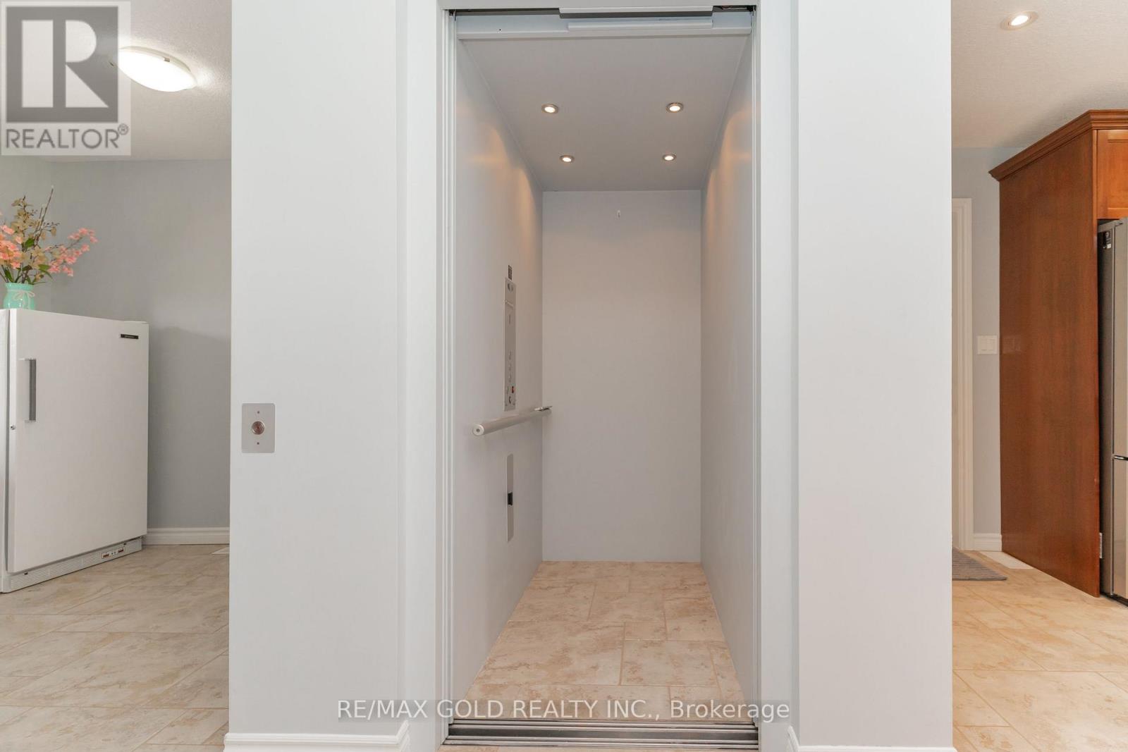 342119 Concession 2 Ndr, West Grey, Ontario  N4N 3B7 - Photo 17 - X12202516