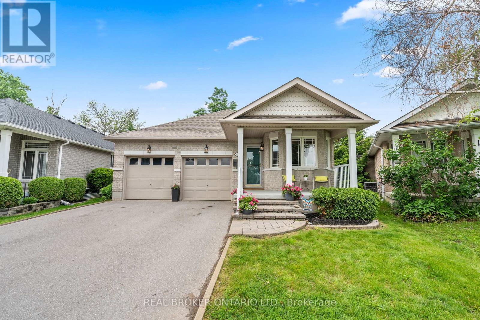 937 Ralphson Crescent, Peterborough West, Ontario  K9J 8R5 - Photo 4 - X12202545