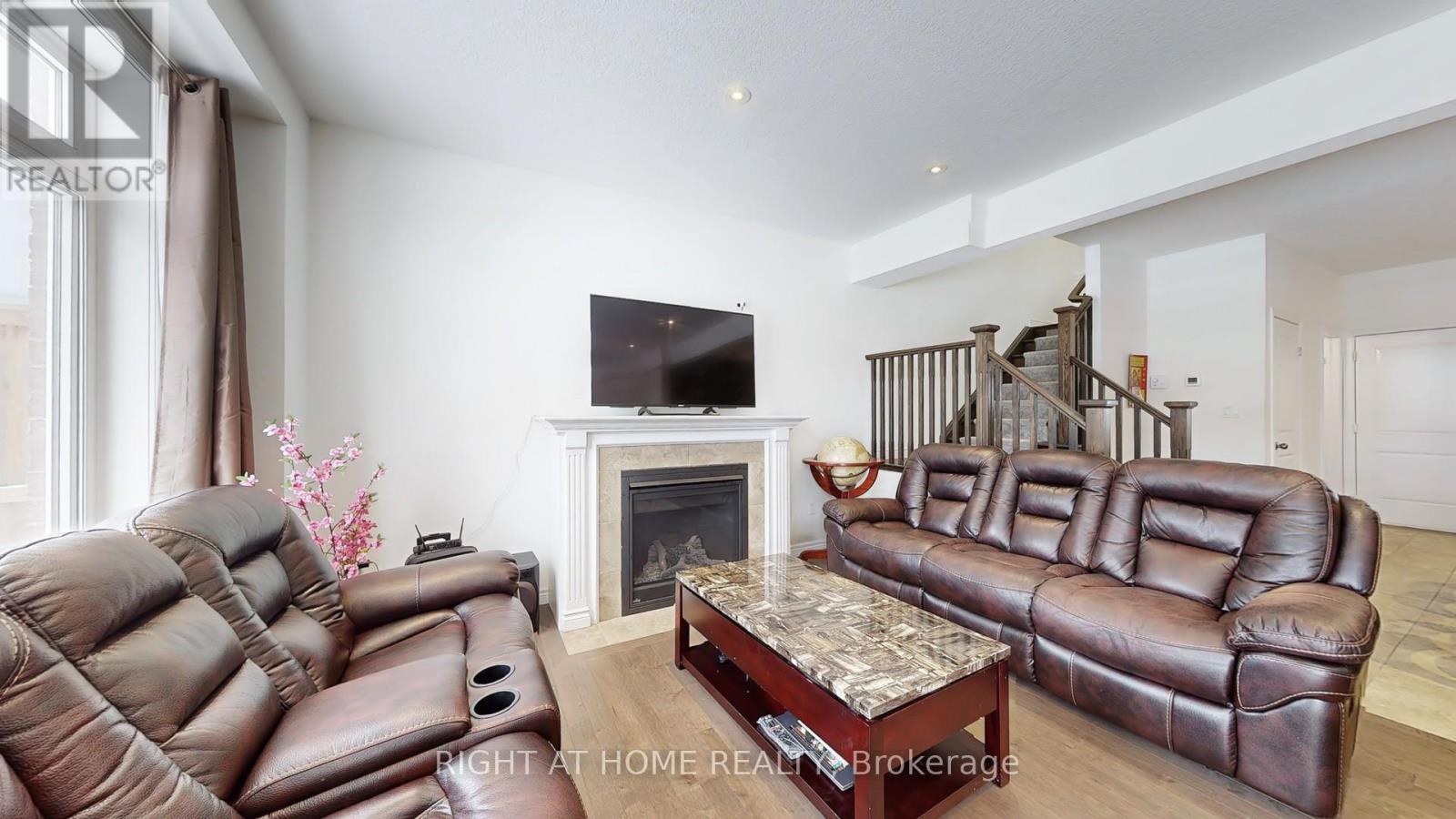 348 Rivertrail Avenue, Kitchener, Ontario  N2A 0K4 - Photo 8 - X12202592