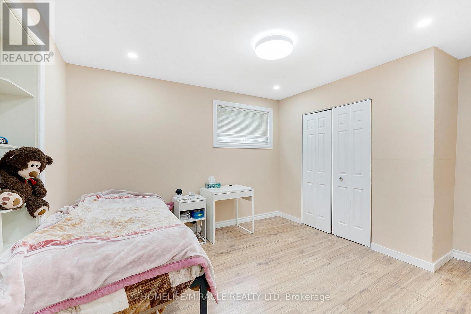 4310 Bampfield Street, Niagara Falls, Ontario  L2E 1G8 - Photo 10 - X12202650
