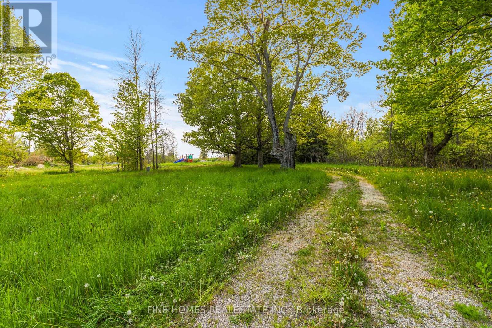 243 Isthmus Bay Road, Northern Bruce Peninsula, Ontario  N0H 1W0 - Photo 16 - X12202788