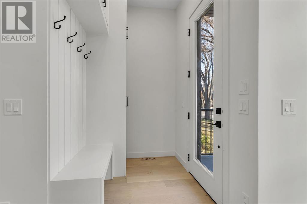 506 28 Avenue Nw, Calgary, Alberta  T2M 2K8 - Photo 2 - A2215172
