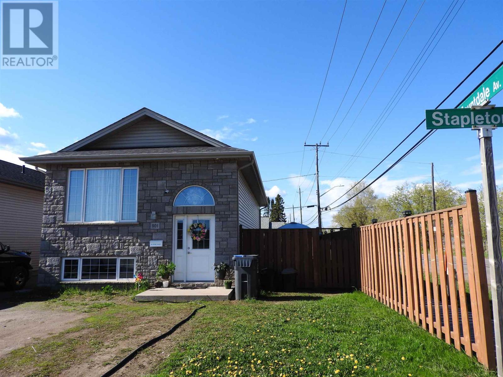 Property at 901 Stapleton ST image 1