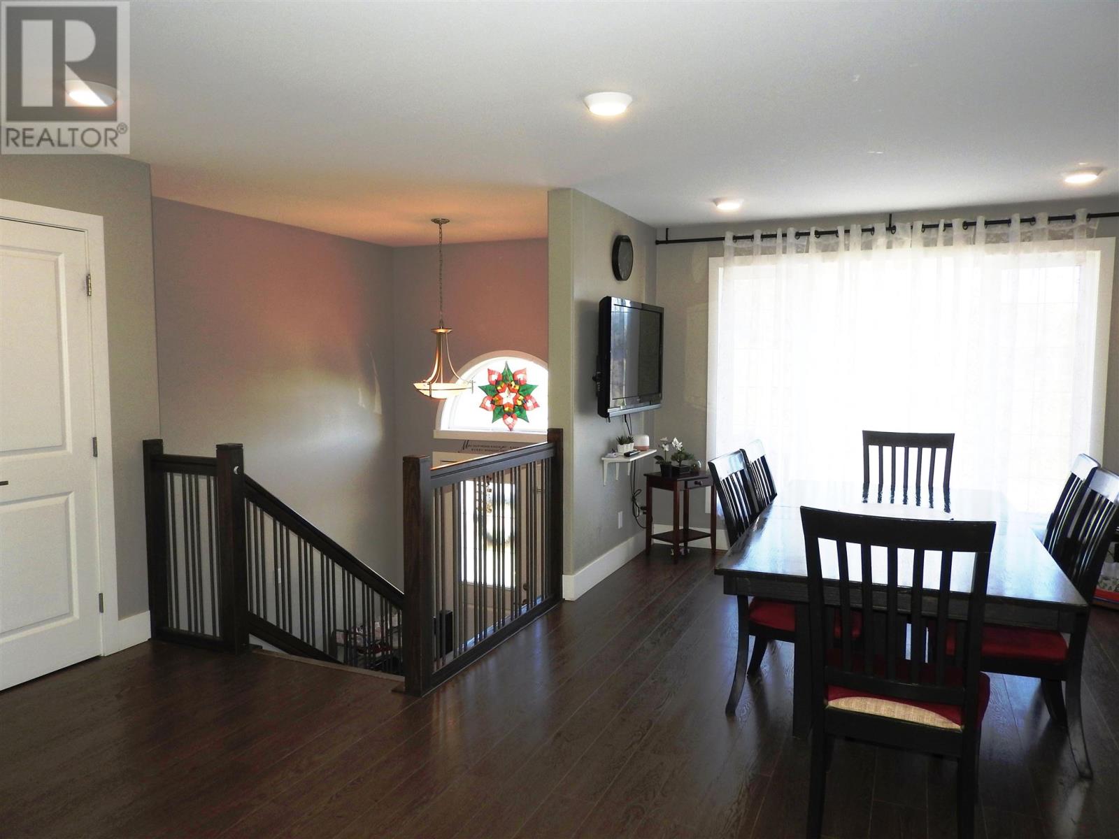 Property at 901 Stapleton ST image 3