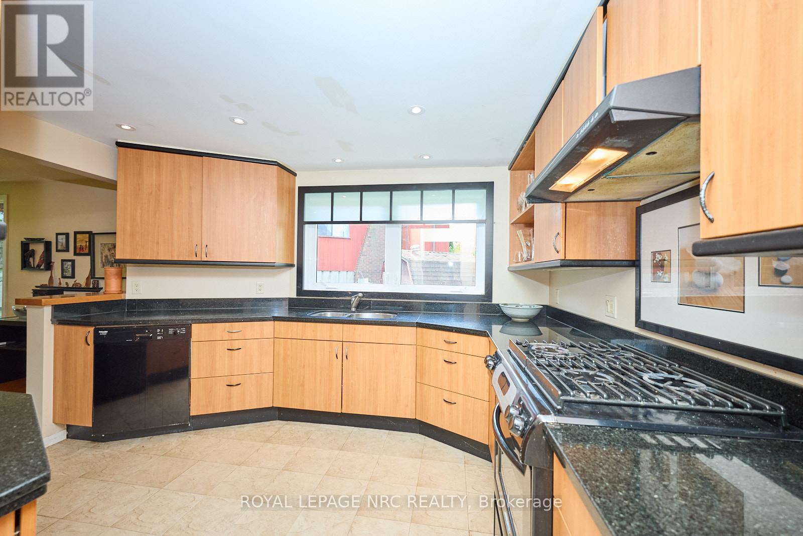 20 The Cedars, St. Catharines, Ontario  L2M 6M8 - Photo 12 - X12202907