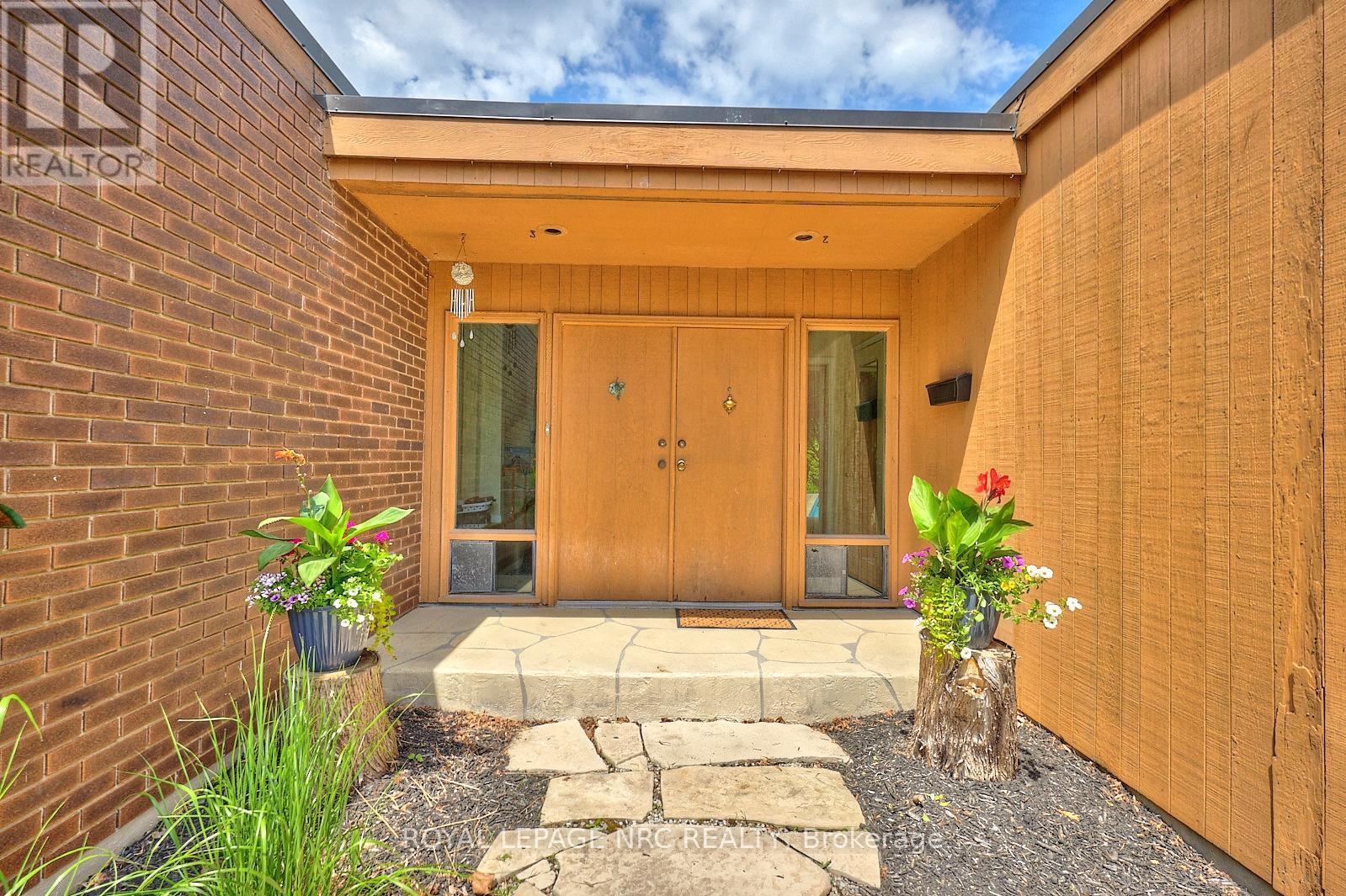 20 The Cedars, St. Catharines, Ontario  L2M 6M8 - Photo 4 - X12202907
