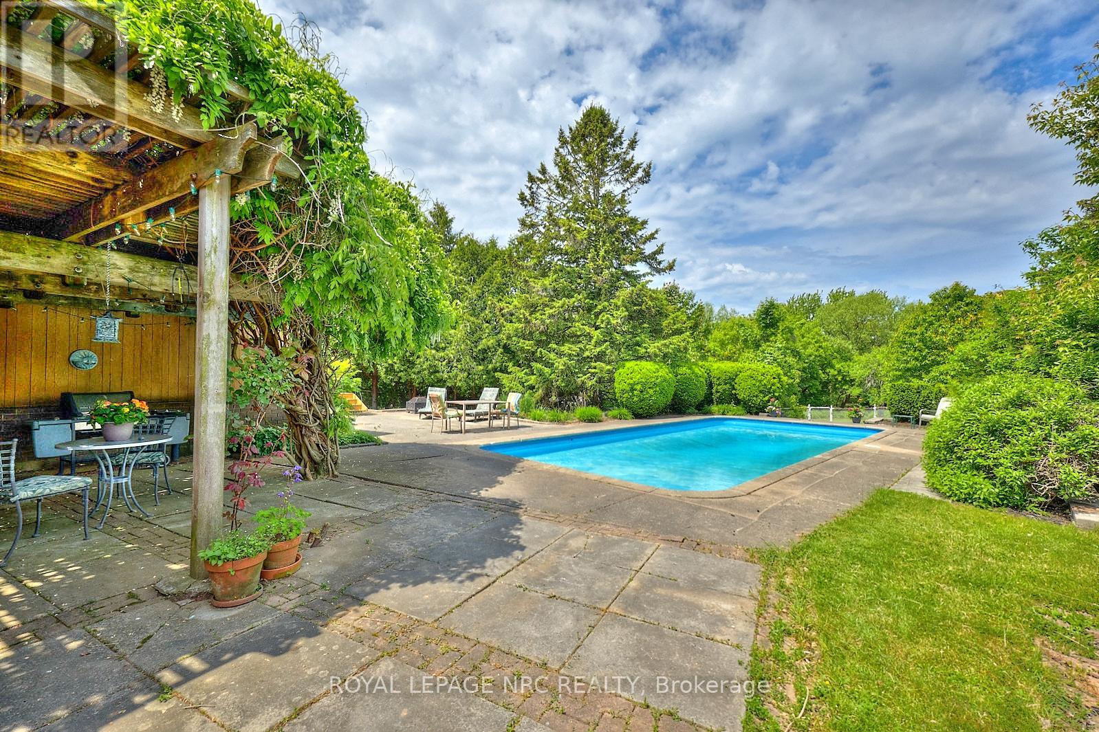 20 The Cedars, St. Catharines, Ontario  L2M 6M8 - Photo 43 - X12202907