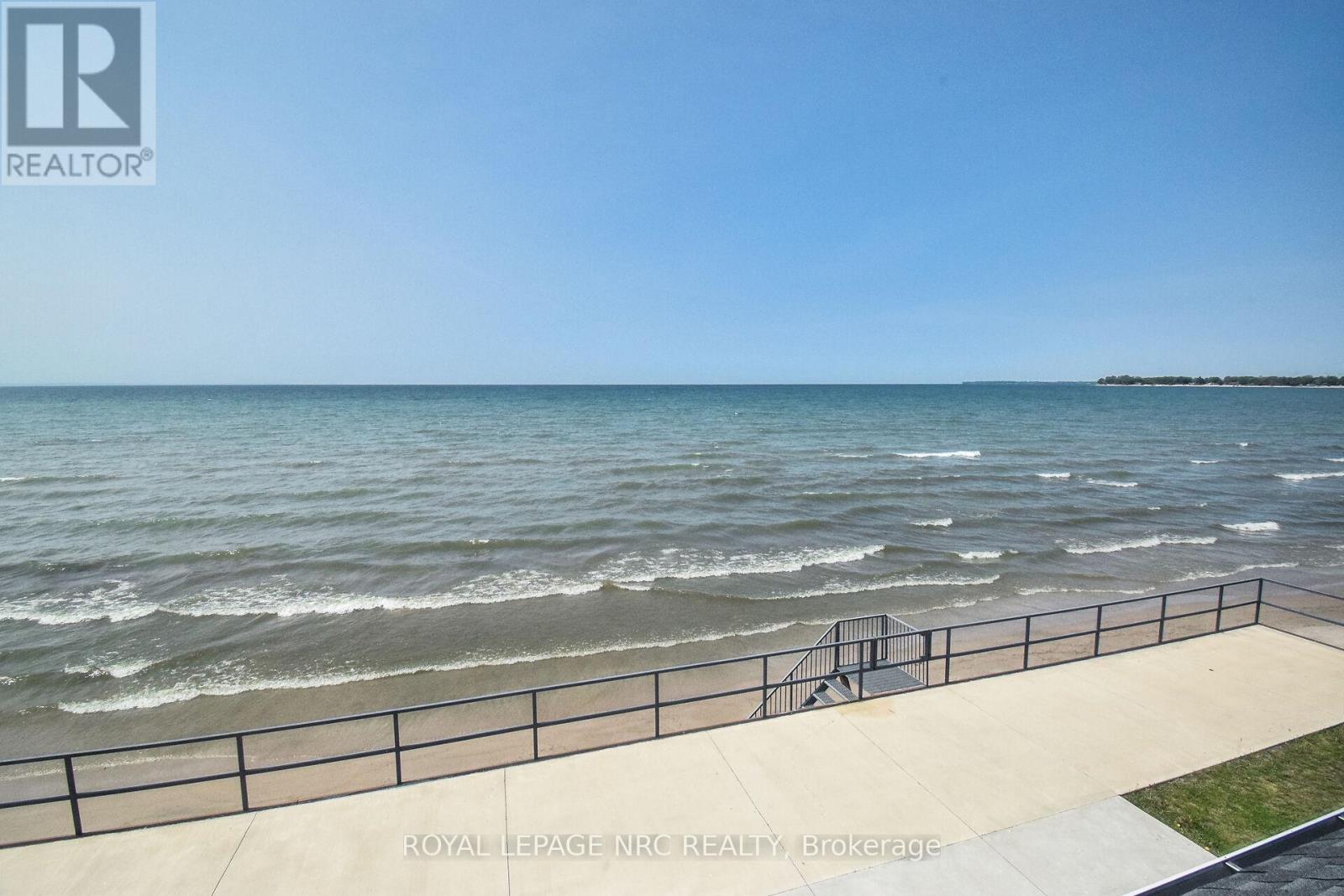 11561 Beach Road E, Wainfleet (Lakeshore), Ontario  L0S 1V0 - Photo 6 - X12202932