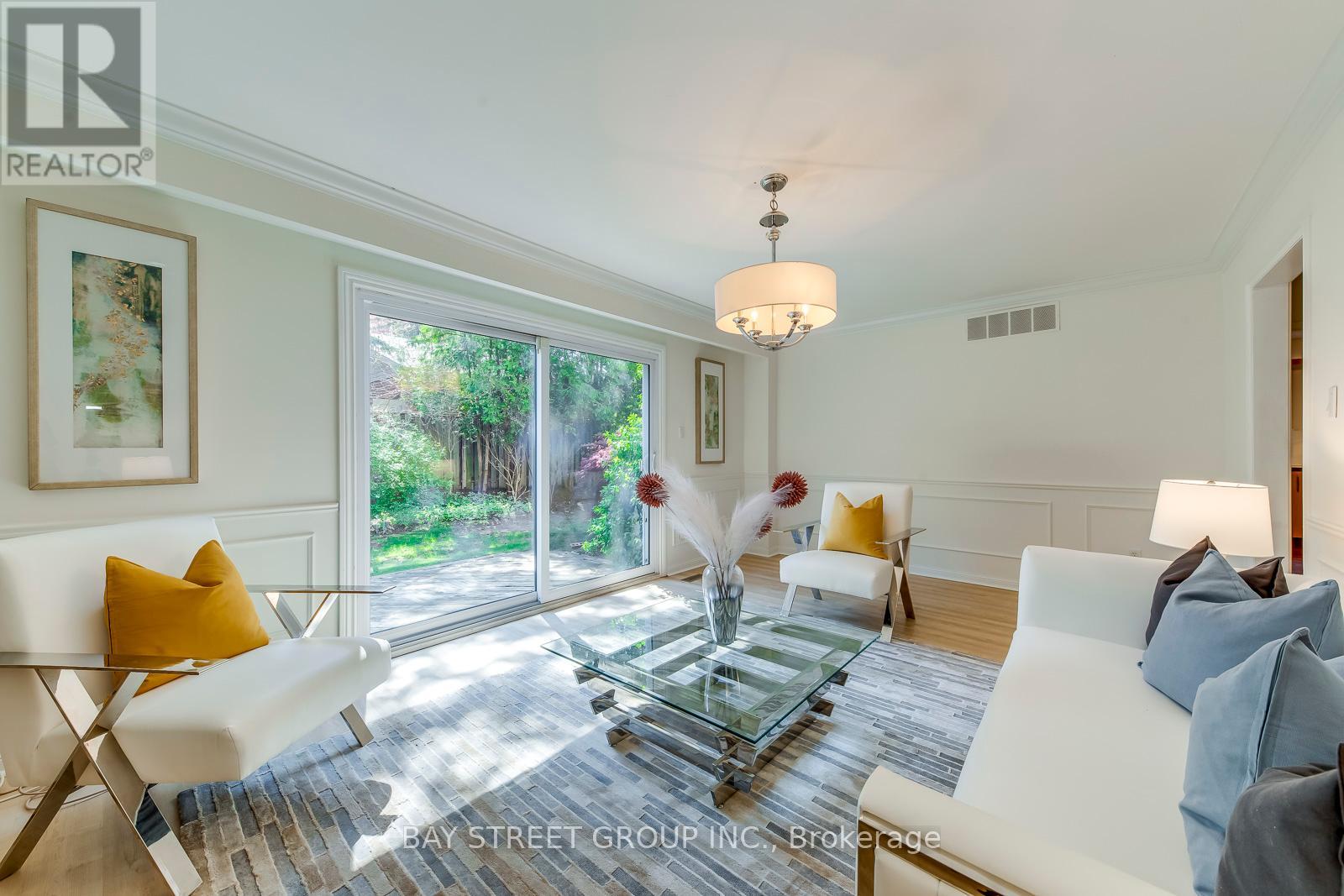 130 All Saints Crescent, Oakville, Ontario  L6J 5Y7 - Photo 15 - W12152916