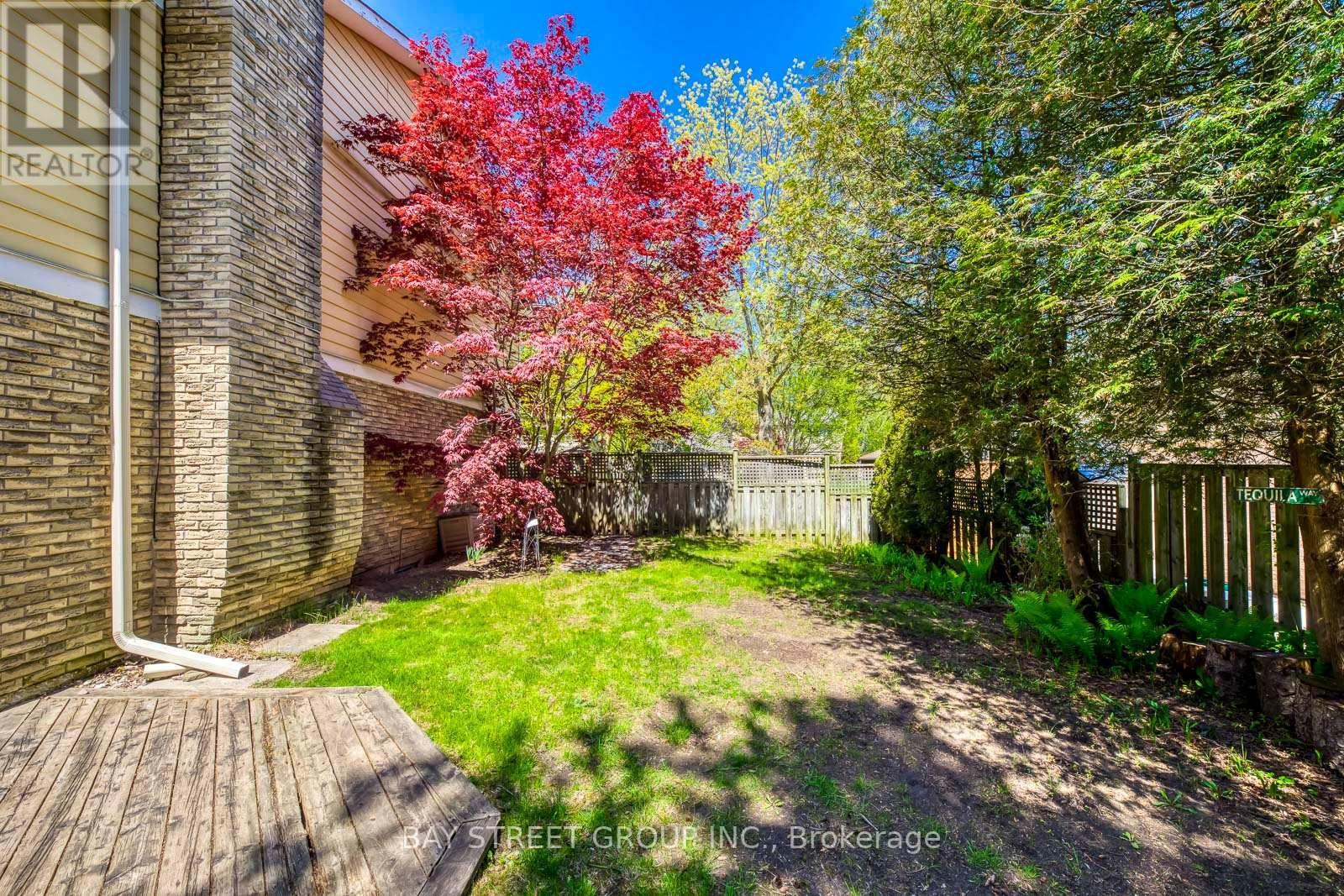 130 All Saints Crescent, Oakville, Ontario  L6J 5Y7 - Photo 47 - W12152916