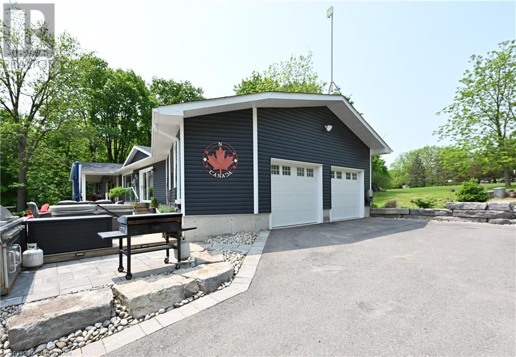 4030 Mountainview Road, Beamsville, Ontario  L3J 2C8 - Photo 11 - 40738403