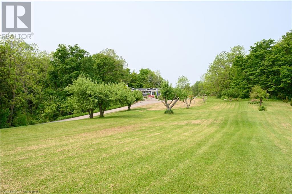 4030 Mountainview Road, Beamsville, Ontario  L3J 2C8 - Photo 13 - 40738403