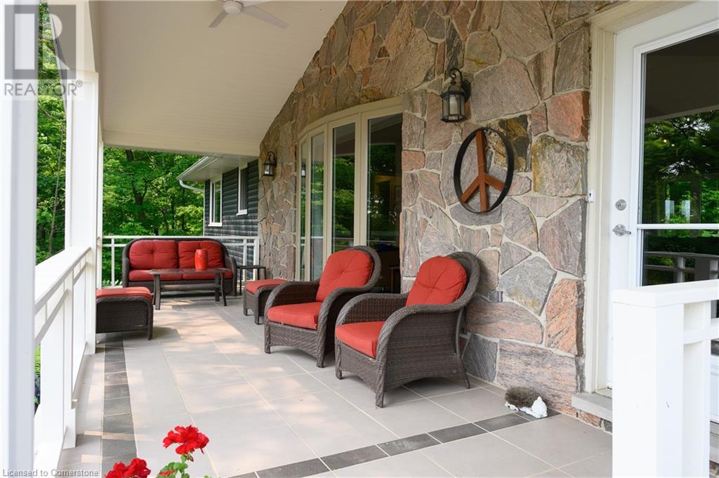 4030 Mountainview Road, Beamsville, Ontario  L3J 2C8 - Photo 8 - 40738403