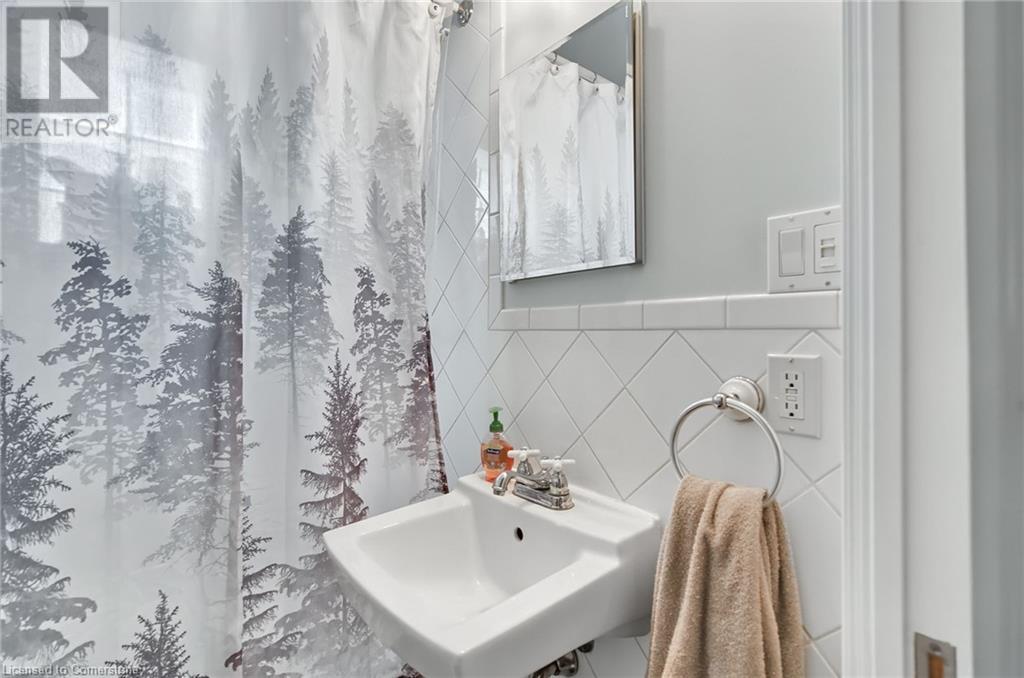 184 Rosslyn Avenue S, Hamilton, Ontario  L8M 3J5 - Photo 10 - 40738304