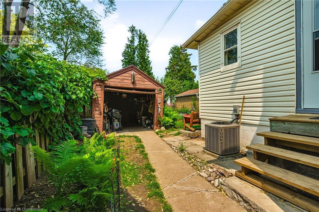 184 Rosslyn Avenue S, Hamilton, Ontario  L8M 3J5 - Photo 33 - 40738304