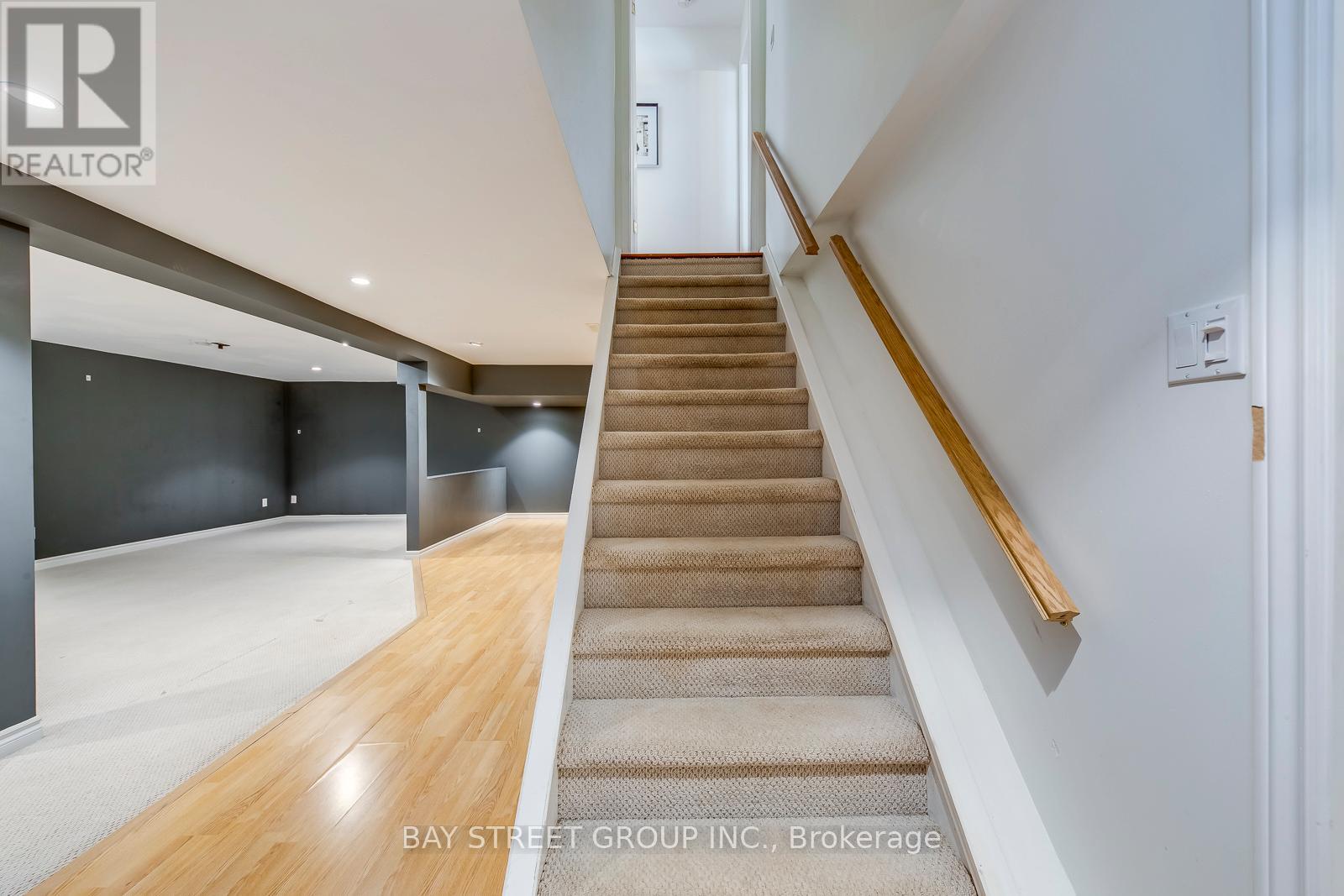 130 All Saints Crescent, Oakville, Ontario  L6J 5Y7 - Photo 37 - W12152916