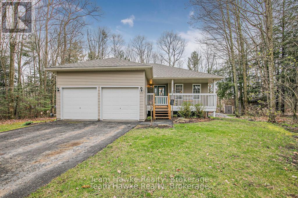 Property at 22 LAURIER BOULEVARD image 1