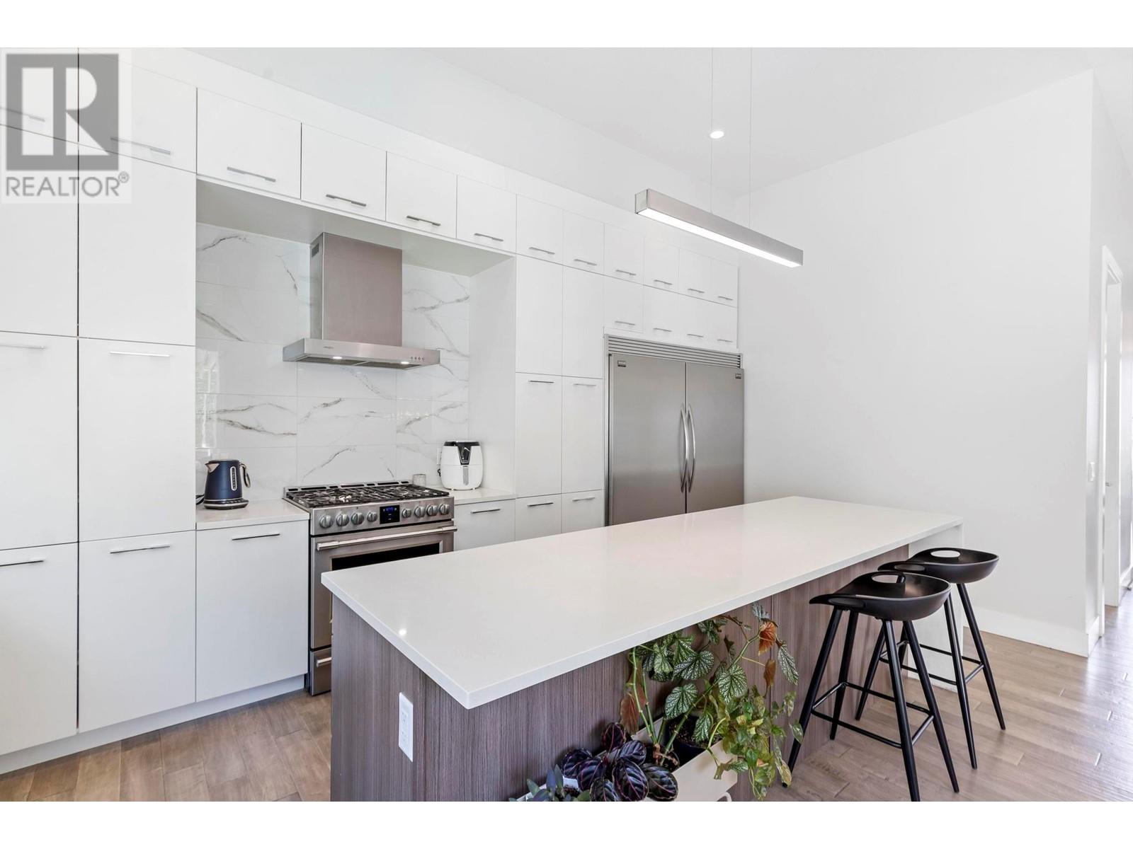 3567 Mckinley Beach Drive, Kelowna, British Columbia  V1V 3G2 - Photo 12 - 10351202