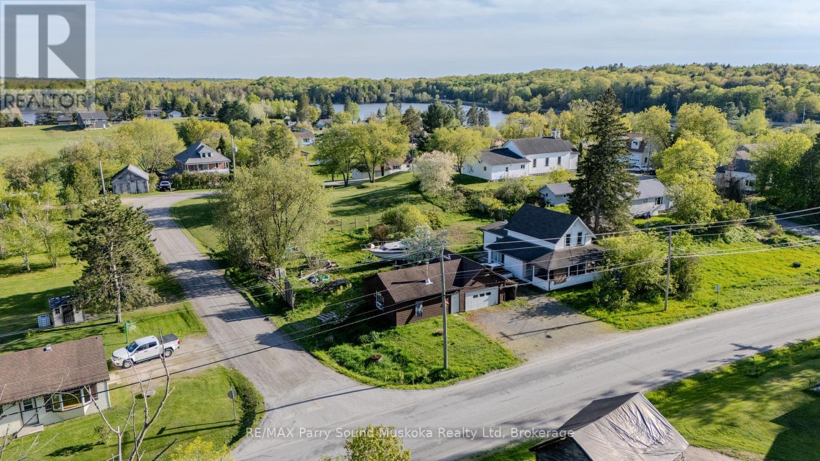 17 Harriet Street, Mckellar, Ontario  P0G 1C0 - Photo 37 - X12202840