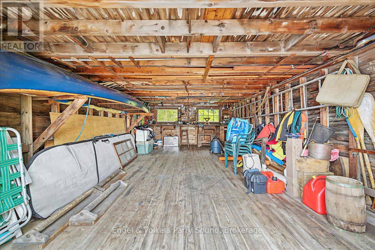 53 Birdwood Lane, Mcdougall, Ontario  P2A 2W7 - Photo 34 - X12202930